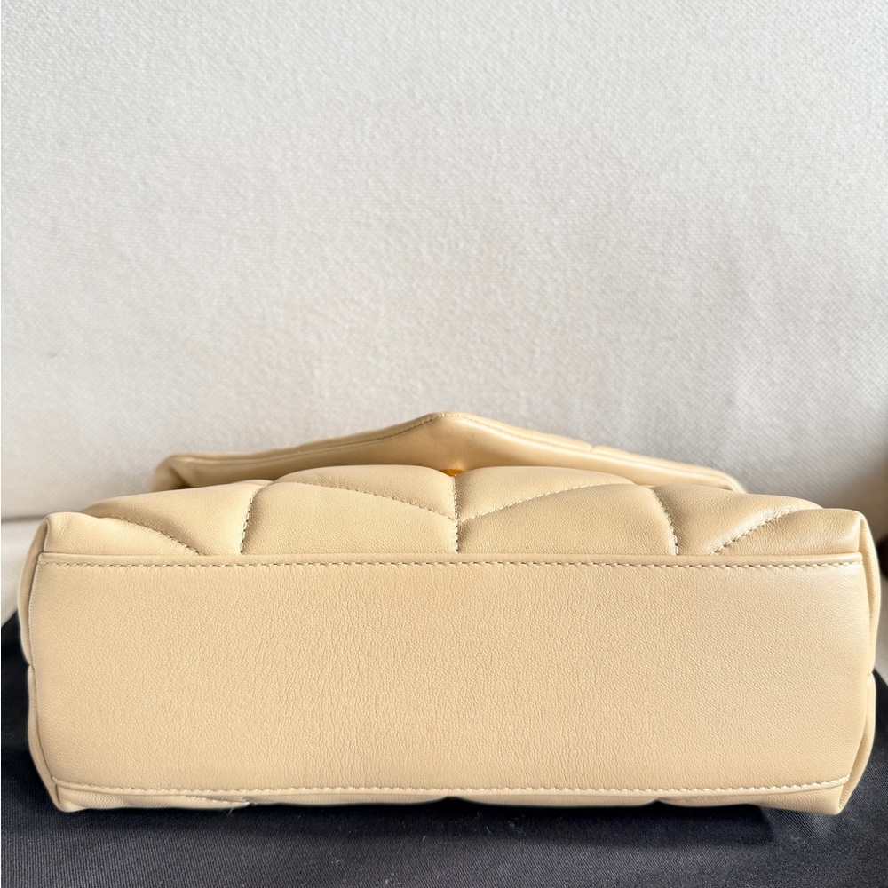 Saint Laurent Toy Puffer Lambskin Quilter Shoulder Bag Beige - Picture 4 of 16